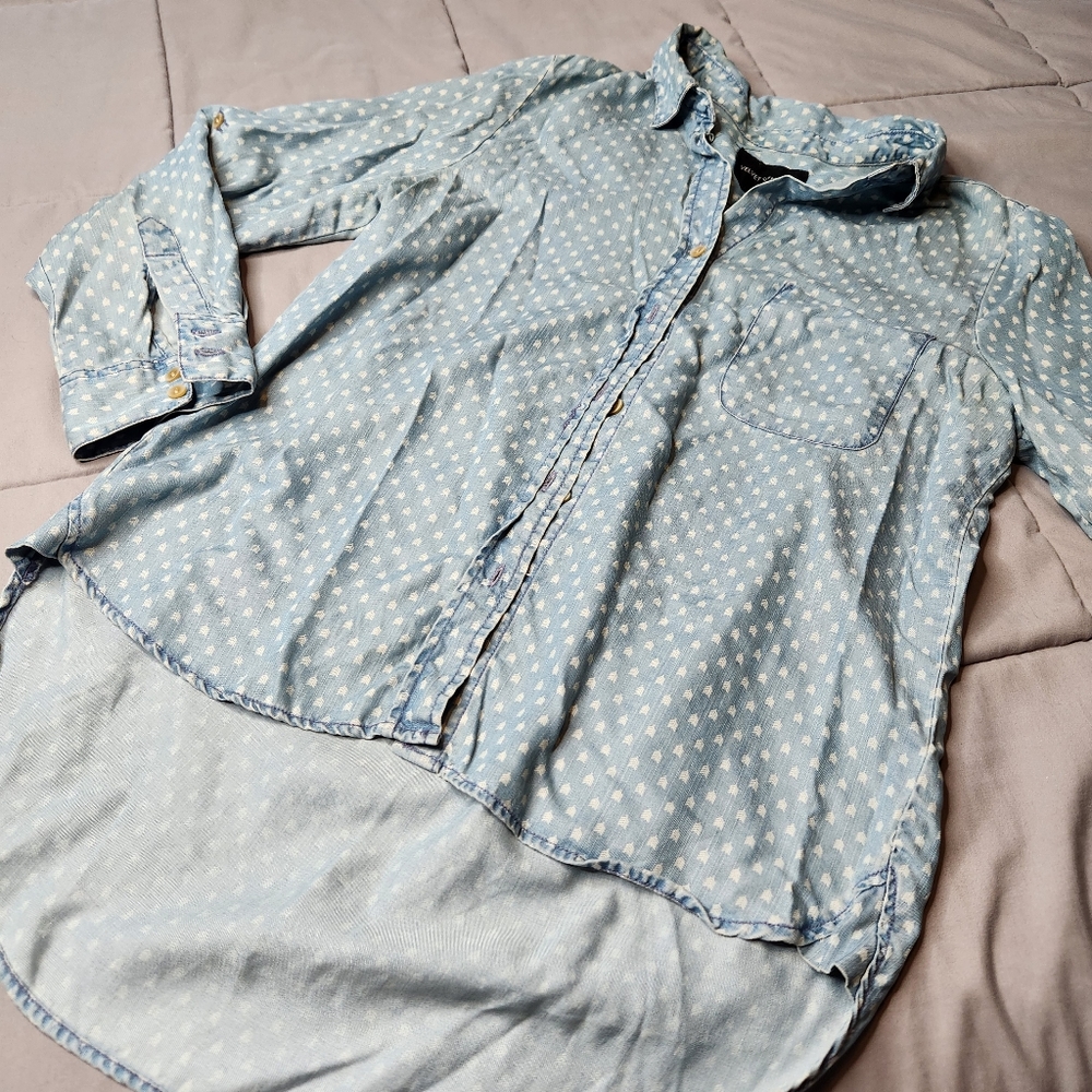 Velvet Heart Chambray High-Low Long Sleeve Patterned Top